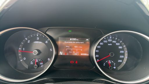 Kia XCeed 1.6 CRDi 136 MHEV - Design – 2021 – 60399 km – Hybride diesel – Boîte Manuelle — photo 21