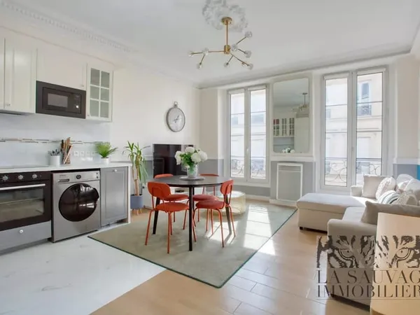APPARTEMENT 2 PIÈCES 34M² - PARIS 3E - ARTS-ET-MÉTIERS / RÉPUBLIQUE - PLEIN SUD - TRÈS LUMINEUX