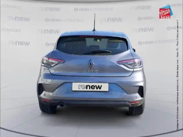Renault Clio 1.5 blue dci 100ch evolution - 24 — photo 5