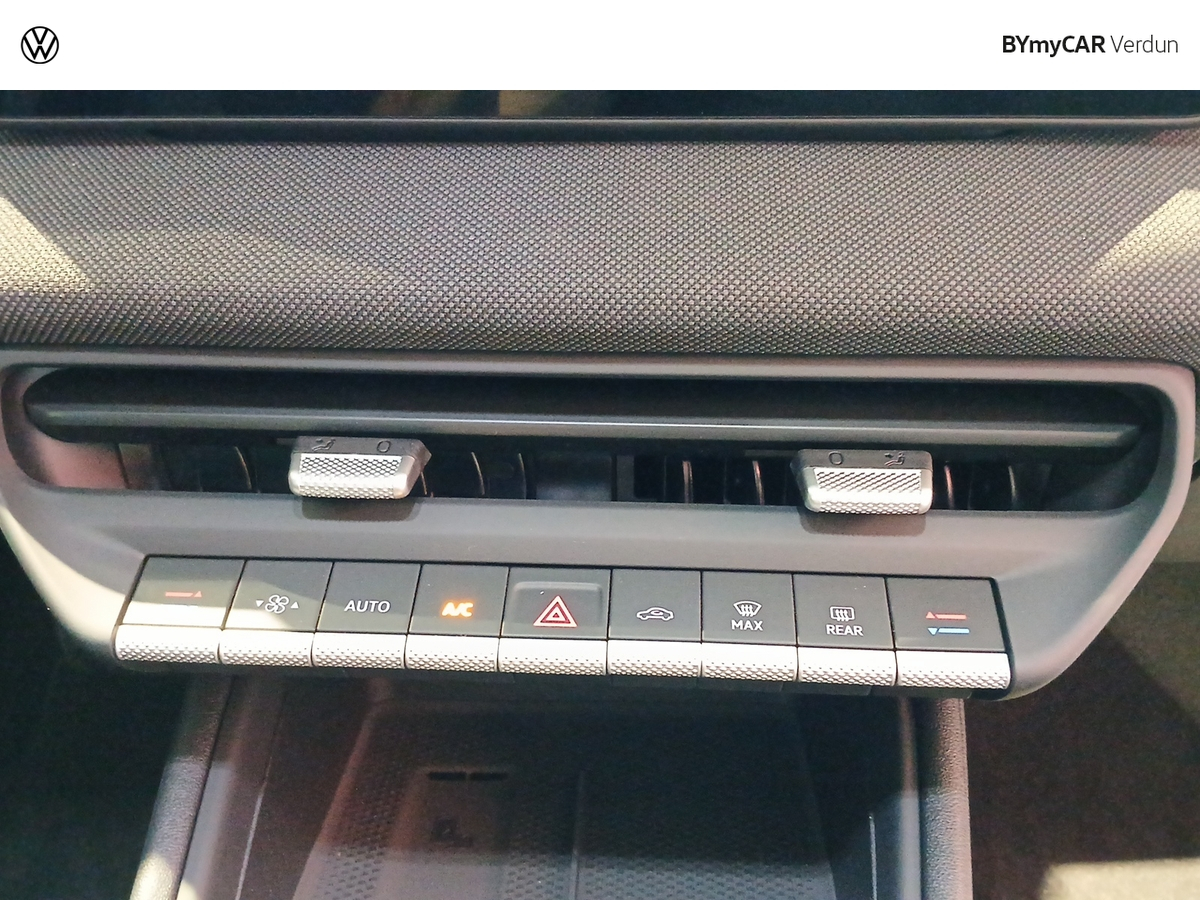 Volkswagen ID. Polo 211 ch 52 kWh — photo 20