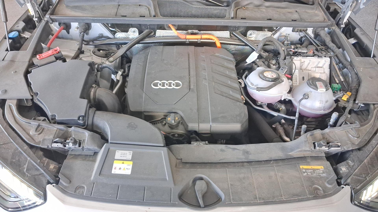 Audi Q5 55 TFSIe 367 S tronic 7 Quattro — photo 15