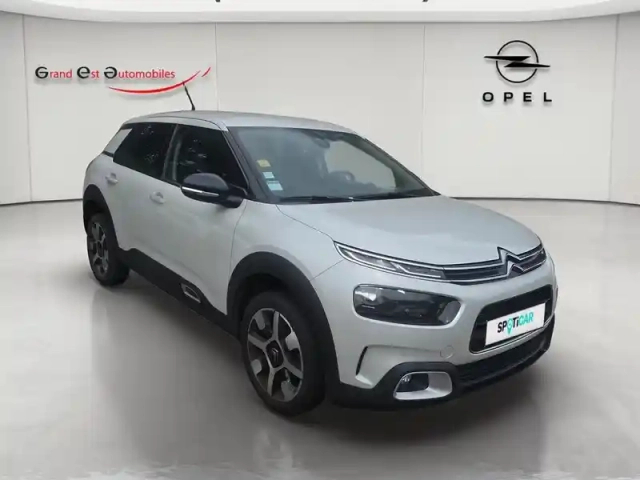 Citroën C4 bluehdi 110ch s&amp;s shine — photo 8