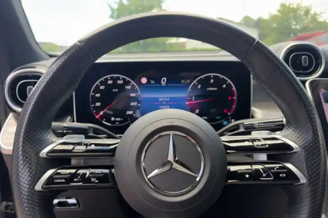 Mercedes Glc coupe 220 d 4matic — photo 14