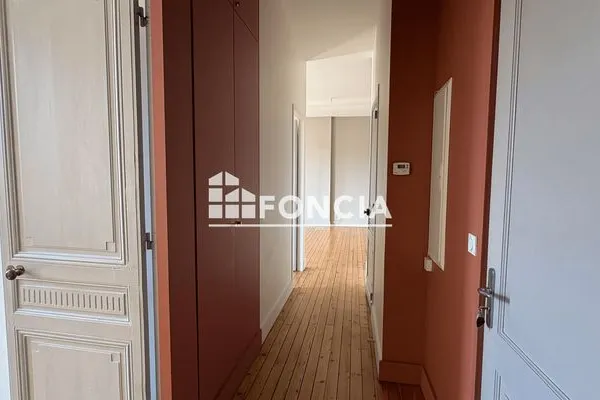 Appartement 3 pièces 74 m²