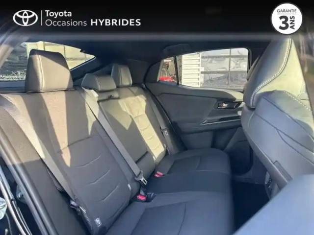 Toyota C-Hr + 224ch 77kwh design grande autonomie — photo 7