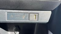 Toyota Yaris 116h Design 5p MY22 — photo 30