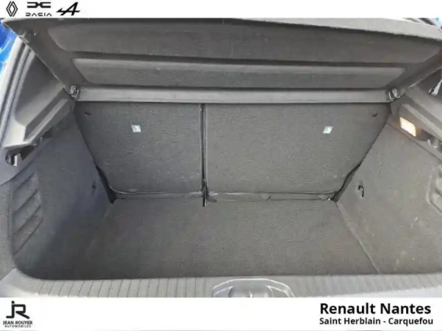 Renault Clio 1.0 tce 90ch evolution — photo 11