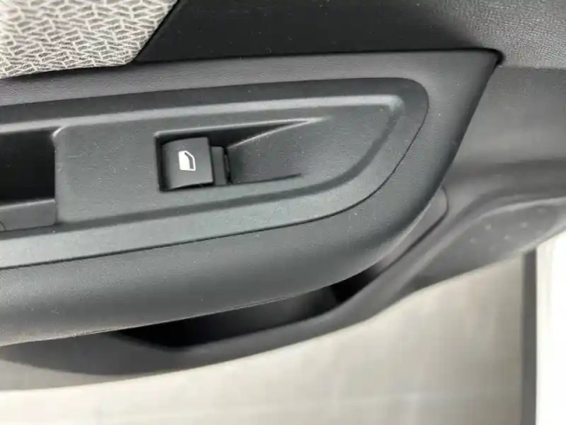 Citroën C4 puretech 130 s&amp;s bvm6 — photo 71