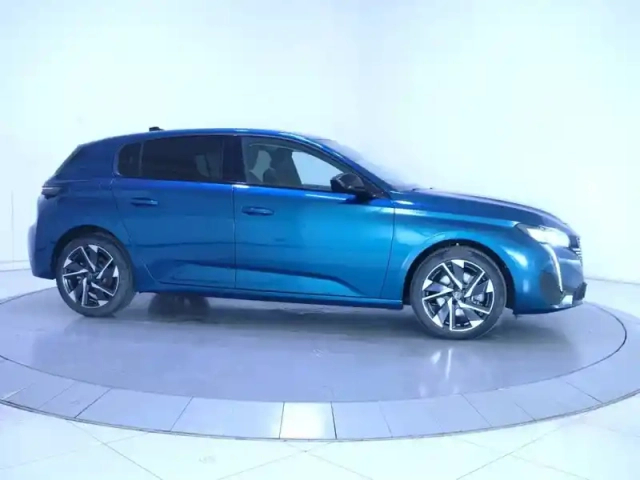 Peugeot 308 hybrid 145 e-dcs6 — photo 24