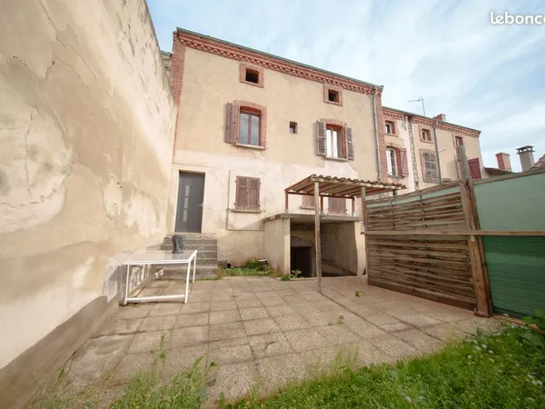 Appartement 60 m2 , entre Issoire et Brioude avec terrain