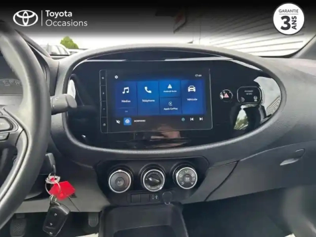 Toyota Aygo X 1.0 vvt-i 72ch dynamic my23 — photo 15