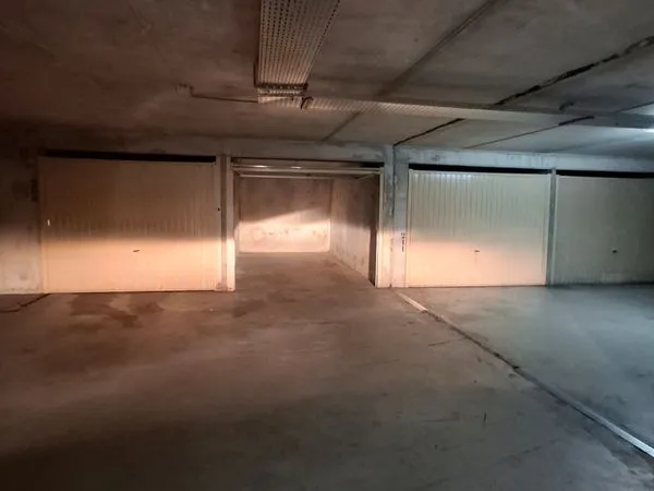 Box fermé Nice Cimiez sécurisé en copropriété