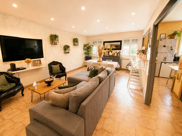 AGREABLE LOFT T5 AVEC TERRASSE