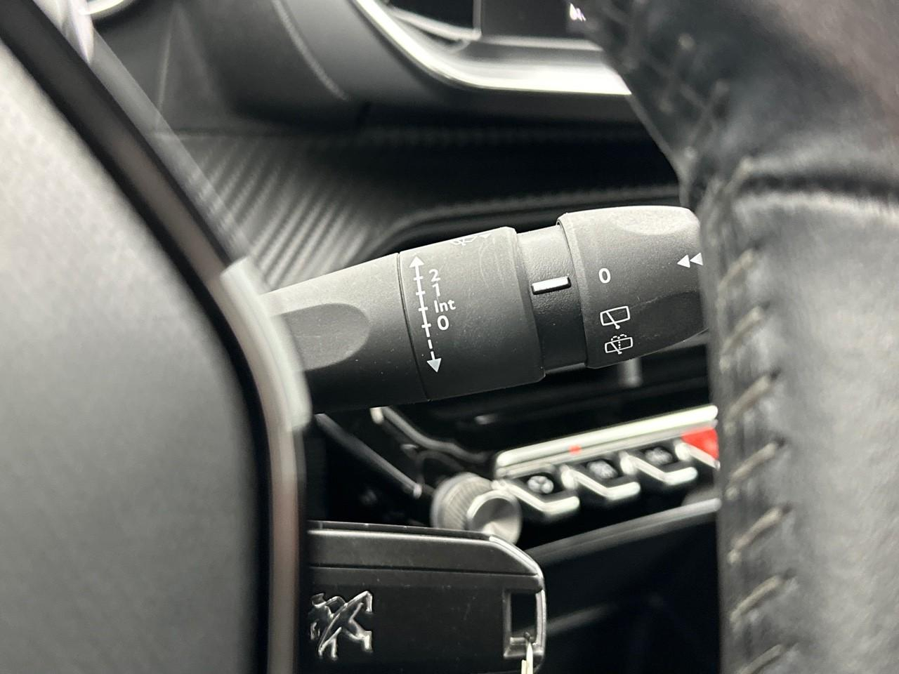 Peugeot 208 puretech 100 s&s bvm6 active pack — photo 18