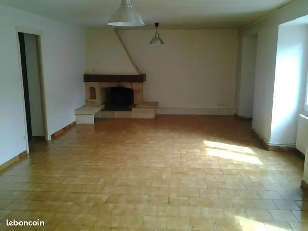Appartement 3 pièces 94 m²