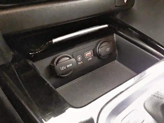 Kia Ceed sw 1.4 t-gdi 140 ch isg dct7 — photo 41