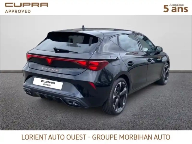 Cupra Leon 1.5 etsi hybrid 150 ch dsg7 — photo 2
