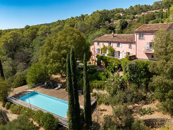 A VENDRE EN EXCLUSIVITE - Maison Entrecasteaux 11 pièces 360 m2