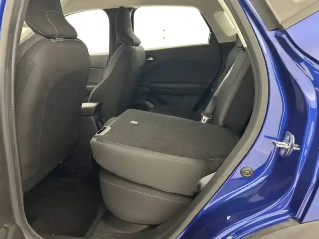 Renault Captur blue dci 95 — photo 39
