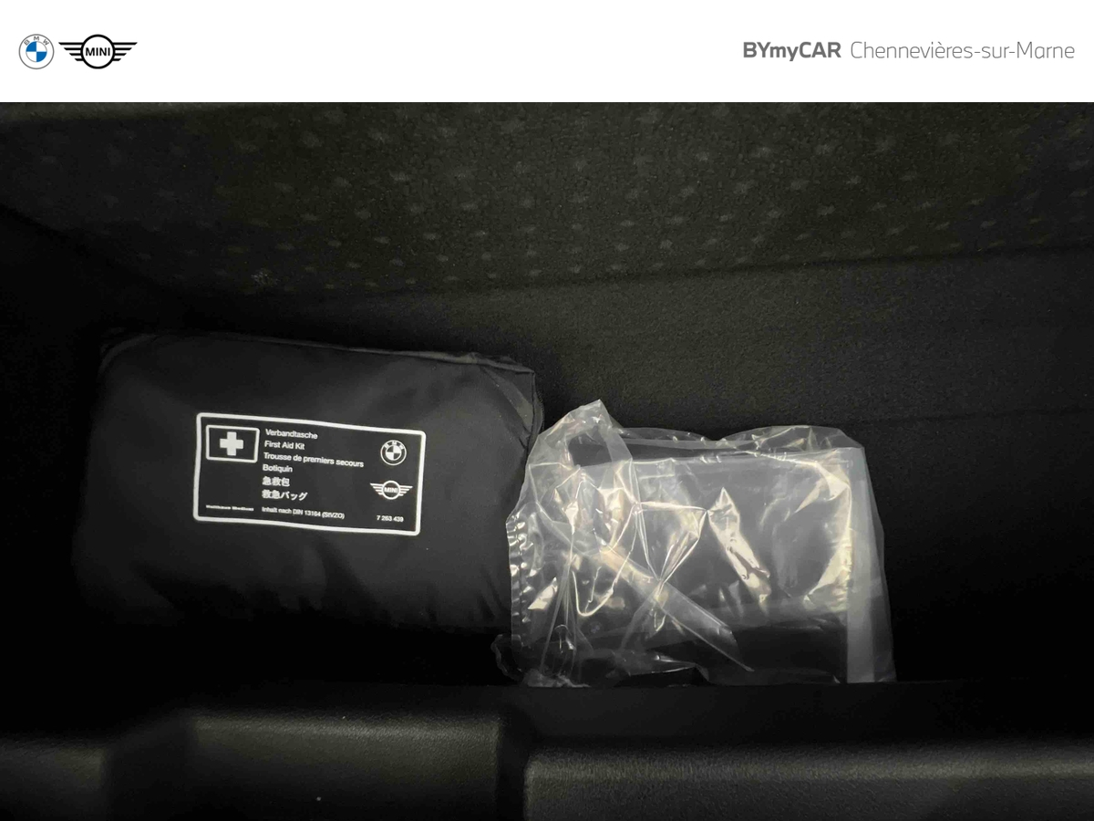 BMW 120d 163 ch DKG7 — photo 17