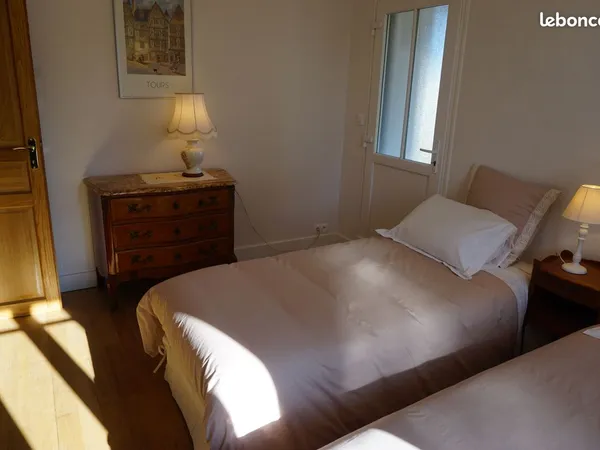 Maison St cyr sur loire Meublée 75M2 2ch