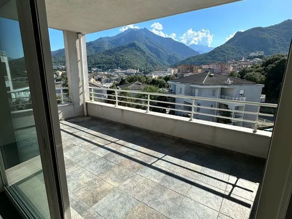 T3 non meublé 58 m² + terrasse 17 m² avec vue imprenable - Corte - Résidence Perru