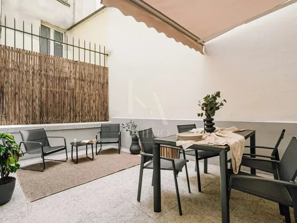 RARE ! 2 pièces refait à neuf avec terrasse de 17m² en jouissance