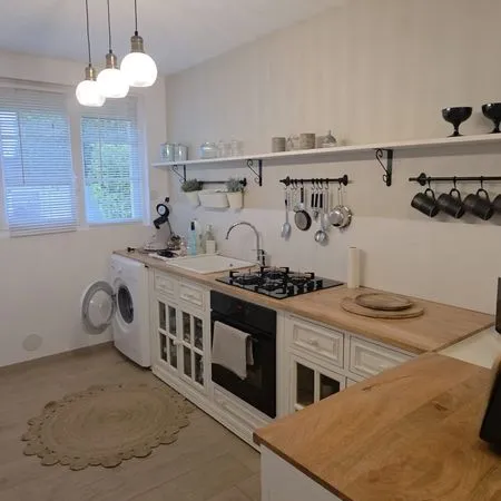 Coloc maison meublée avec jardin à Damigny