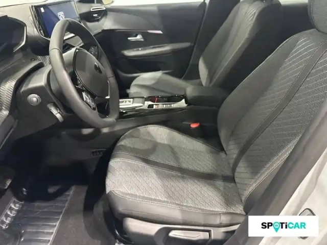 Peugeot 208 electrique 50 kwh 136ch — photo 8