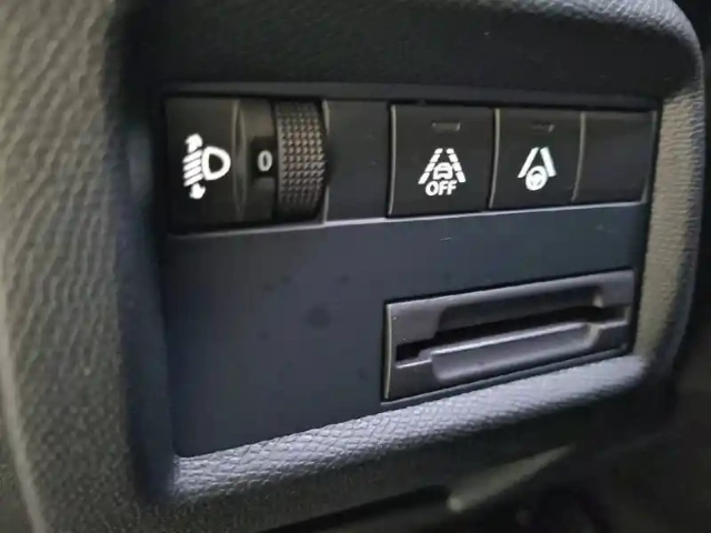 Citroën C5 Aircross bluehdi 130 eat8 — photo 29