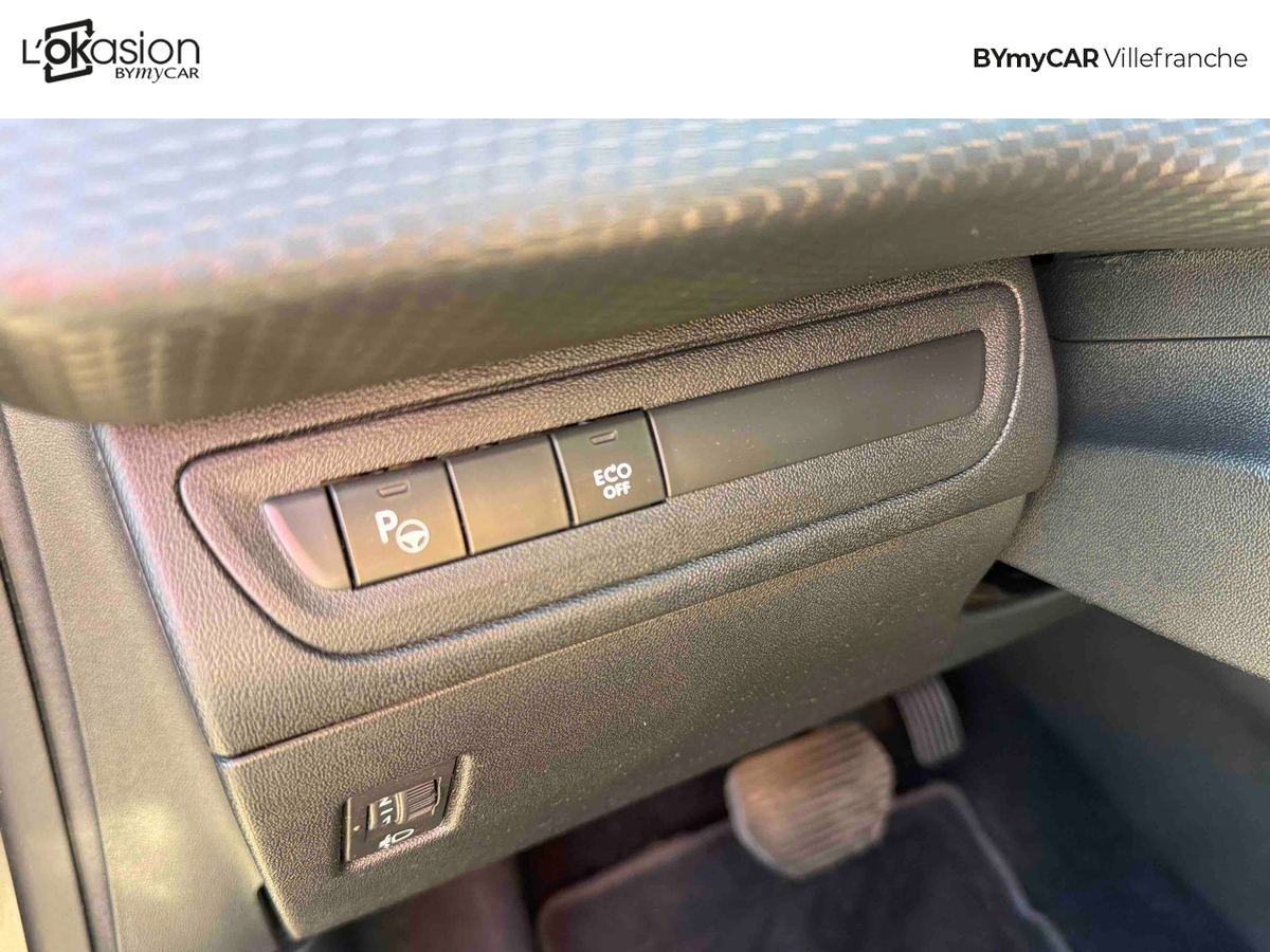 Peugeot 208 PureTech 110ch S&amp;S EAT6 — photo 16