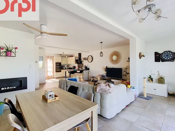 Maison 5 pièces 121 m²
