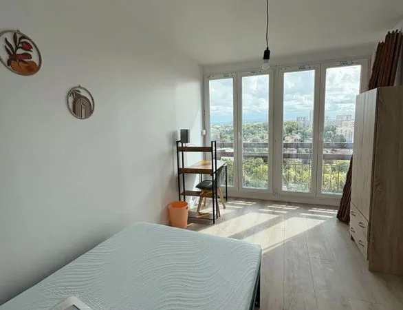 Chambre en colocation dans appartement de 95m2