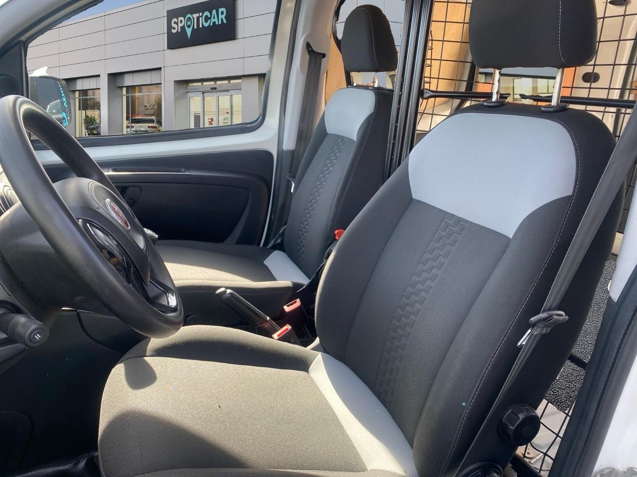 Fiat Fiorino 1.3 multijet 80ch pro lounge — photo 9