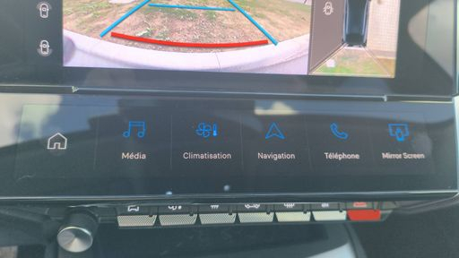 Peugeot 408 1.6 THP 225 Hybrid e-EAT8 - 408 – 2023 – 15164 km – Hybride rechargeable – Boîte Automatique — photo 5