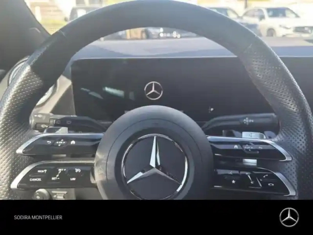 Mercedes Gla 200 d 150ch amg line 8g-dct — photo 13