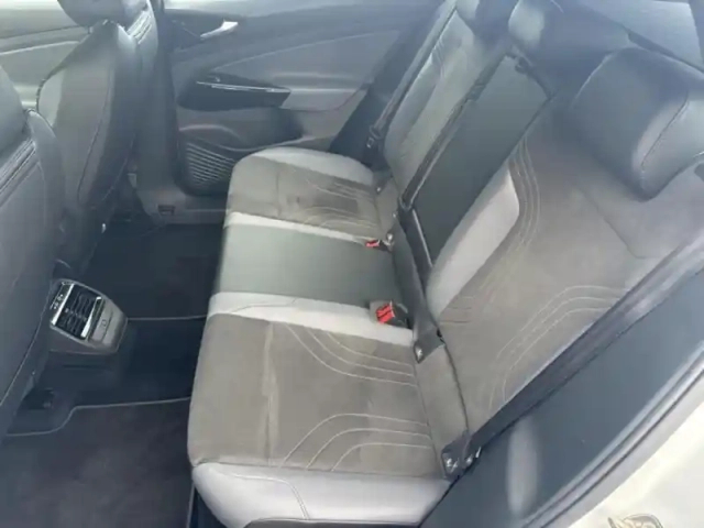 Volkswagen Id.4 174ch pro 77 kwh life plus — photo 11