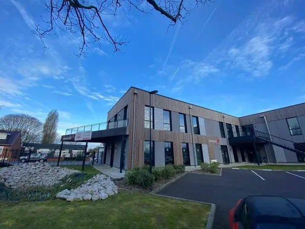 Bureaux 400 m²