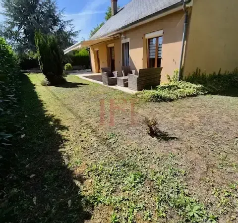15 min de vendôme pavillon de plain-pied avec beaucoup de potentiel