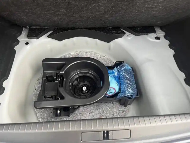 Opel Corsa 1.2 turbo 100 ch bvm6 — photo 22