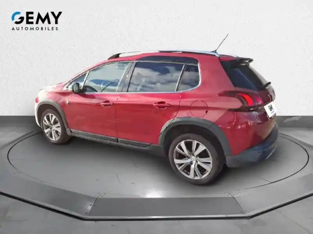 Peugeot 2008 puretech 130ch s&amp;s bvm6 — photo 7