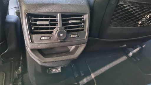 Peugeot 3008 1.6 THP 300 Hybrid4 EAT8 - Gt Pack – 2021 – 57500 km – Hybride rechargeable – Boîte Automatique — photo 2