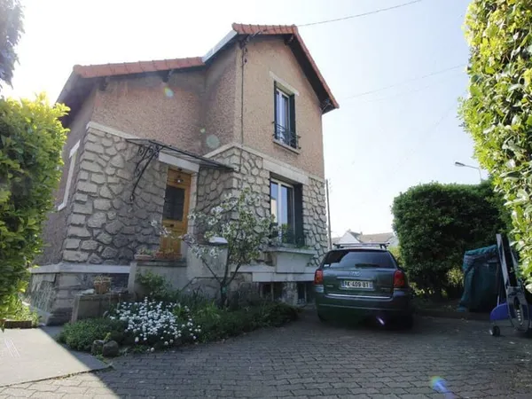 Maison 6 pièces 206 m²