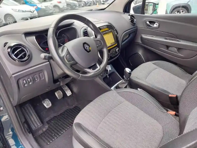 Renault Captur tce 130 fap — photo 16