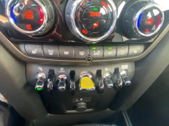 Mini Countryman cooper se 125ch + 95ch edition premium plus all4 bva6 — photo 14