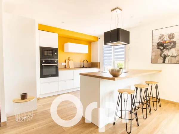 Maison 5 pièces 104 m²