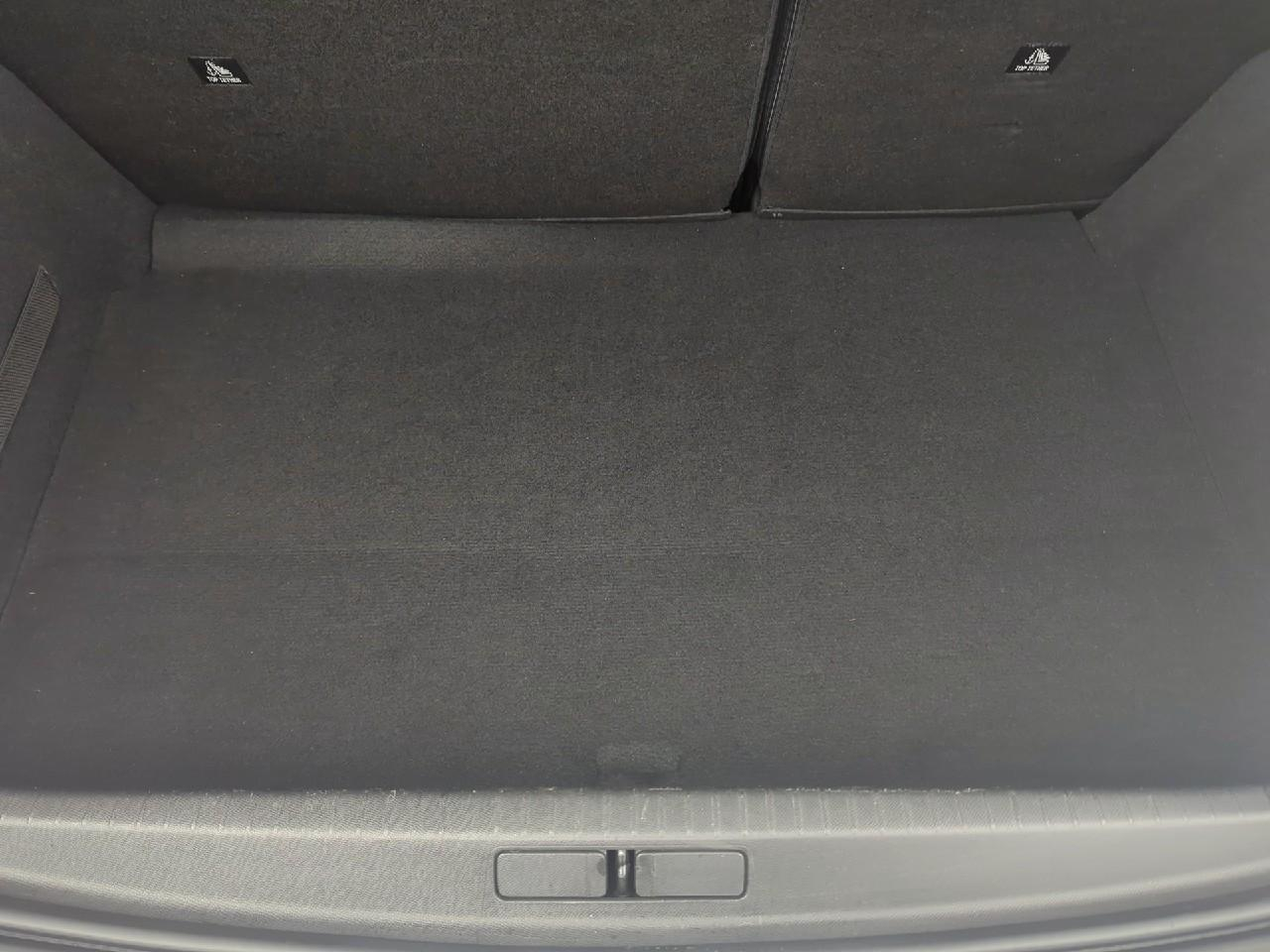 Peugeot 208 puretech 100 s&s bvm6 style — photo 6