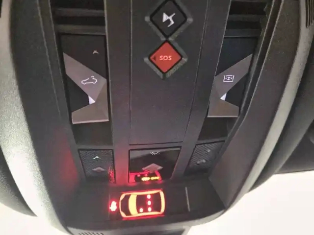 Ds Ds 7 ds7 crossback hybride e-tense 225 eat8 — photo 104
