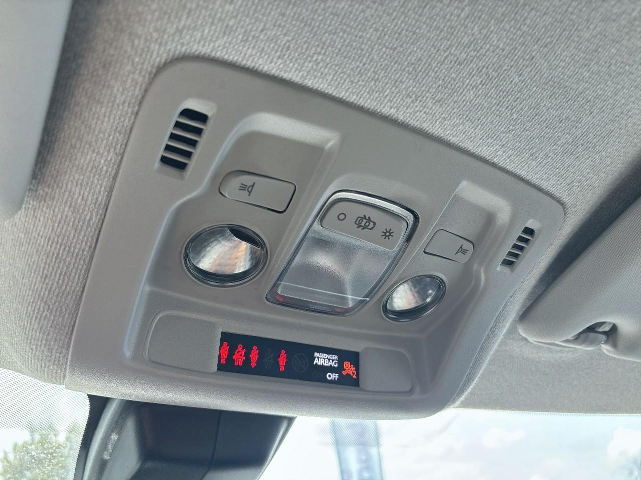 Citroën C3 1.2 puretech 110ch s&s shine eat6 — photo 19