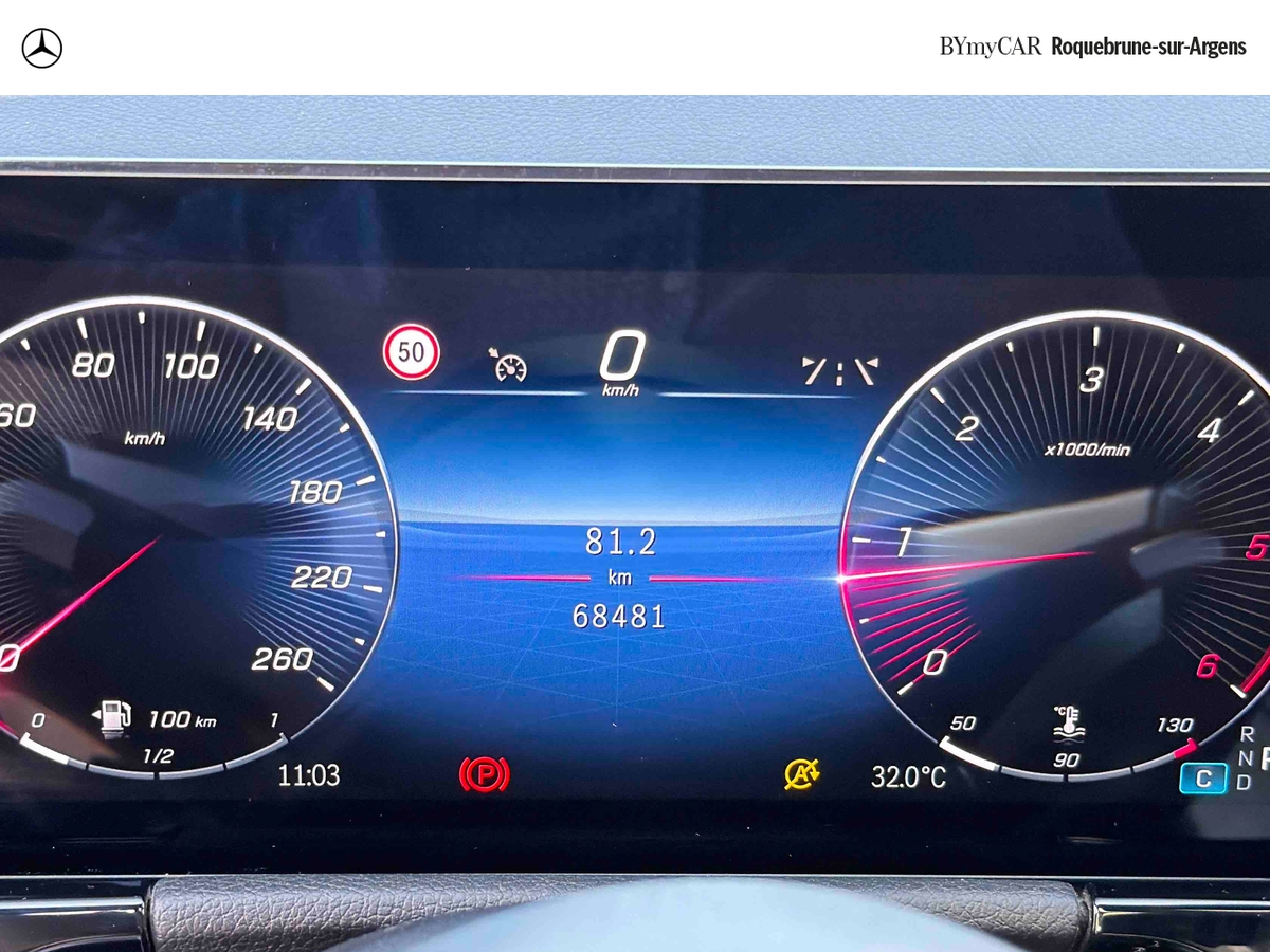 Mercedes GLA 200 d 8G-DCT — photo 16